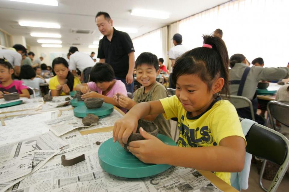 子どもから大人まで楽しめるオリジナルのマイ器作り