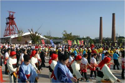 炭坑節総踊りの情景